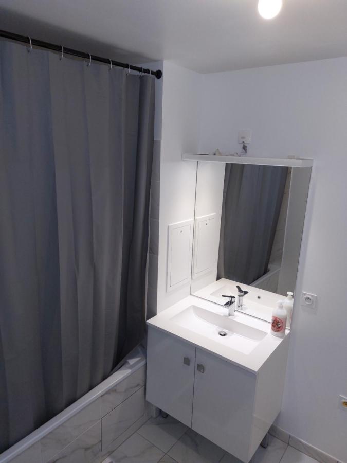 New Regence Apartment Serris Extérieur photo