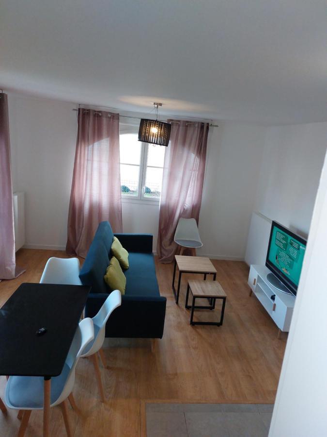 New Regence Apartment Serris Extérieur photo