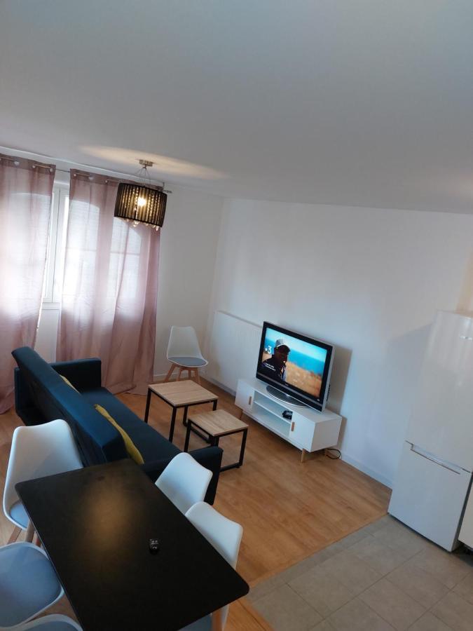 New Regence Apartment Serris Extérieur photo